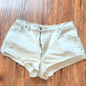 Levi's Cream High Waist Chic Shorts